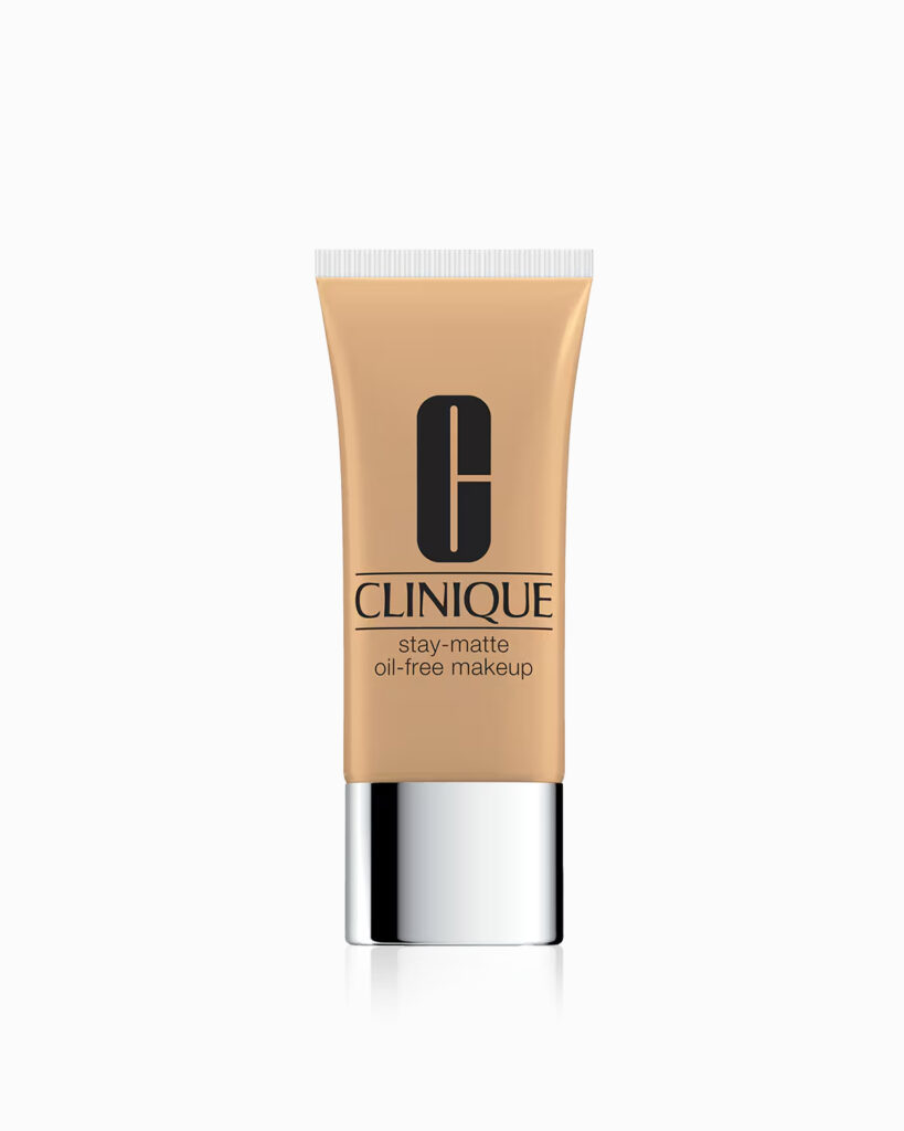 Clinique Stay-Matte Oil-Free Makeup