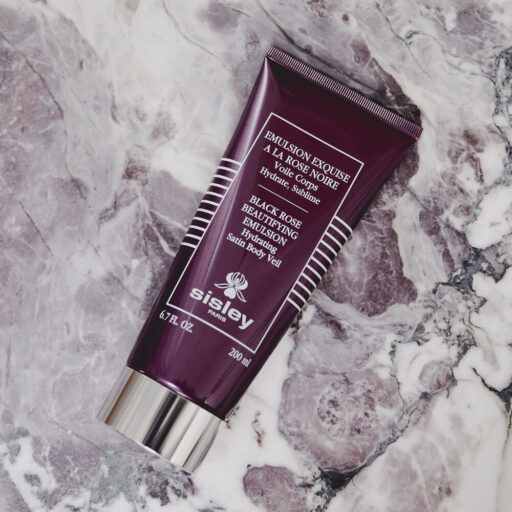 Sisley Paris Black Rose Beautifying Emulsion - Image 3