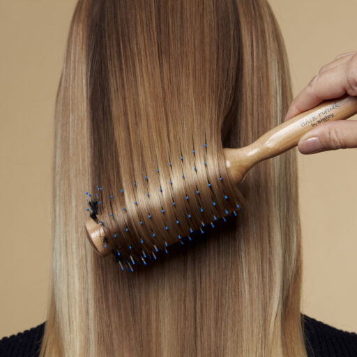 Hair Rituel by Sisley The Blow Dry Brush N°2 - Image 3