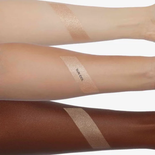 Anastasia Beverly Hills Glow Seeker - Image 4