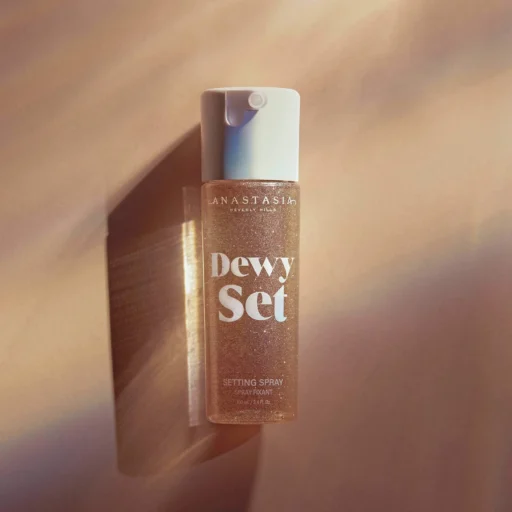 Anastasia Beverly Hills Dewy Set Setting Spray - Image 2